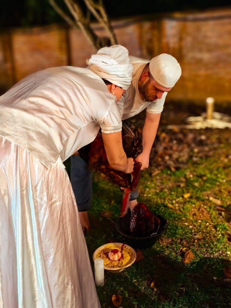 
Attirer des clients en affaires devient facile grâce à Secrets mystiques pour attirer les clients￼ et aux Secrets spirituels du commerce￼ : savons, talismans, bagues et rituels mystiques boostent votre commerce et fidélisent vos clients.
