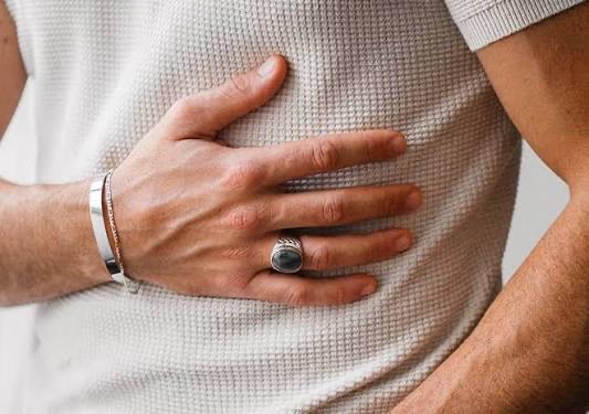 Bague de commerçant très puissante pour attirer succès et prospérité